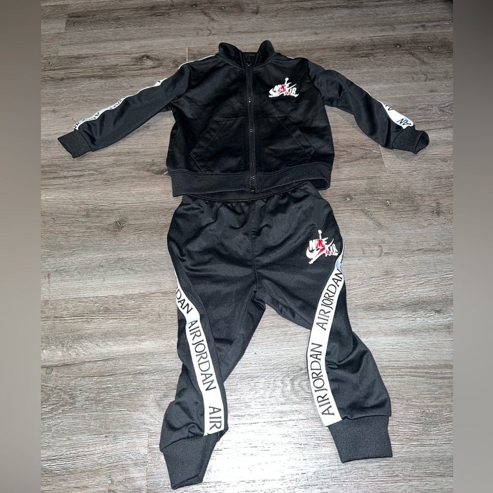 Air Jordan Tracksuit